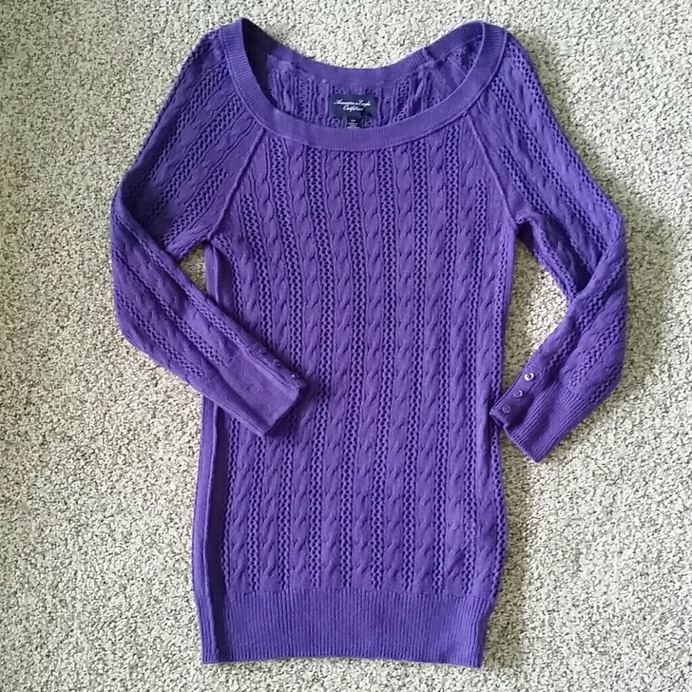 American Eagle cable knit sweater